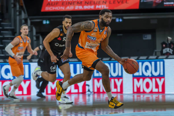 远三分绝杀 远三分绝杀