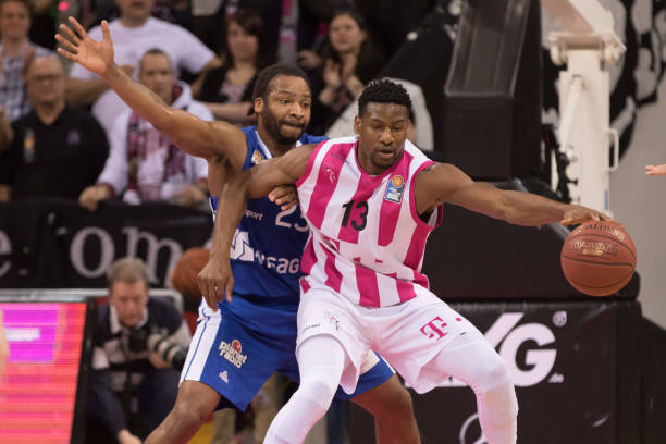 能的篮球智 能的篮球智