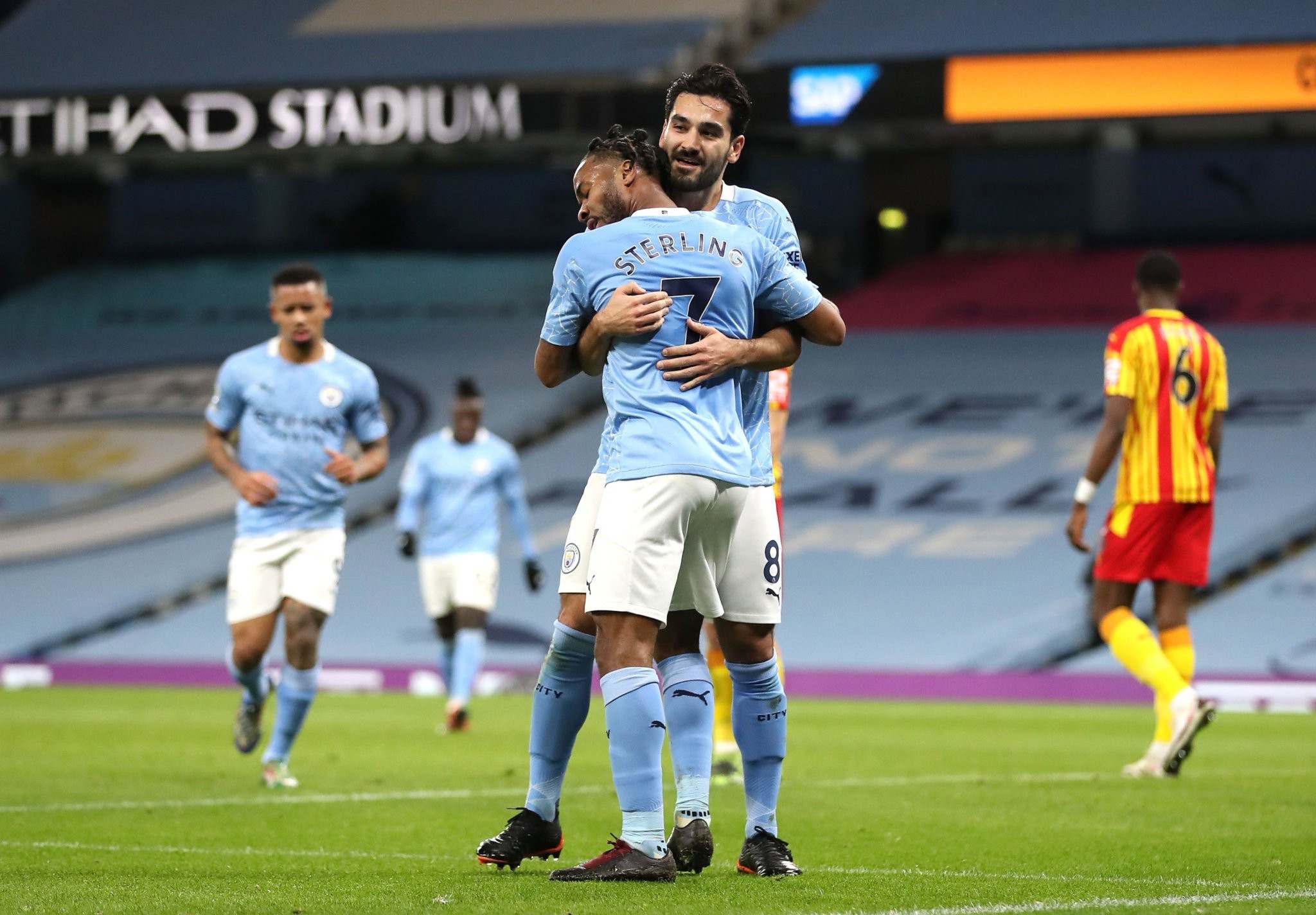 而金京元则 而金京元则