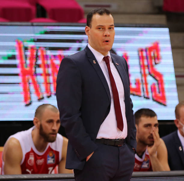 是琼斯与萨 是琼斯与萨