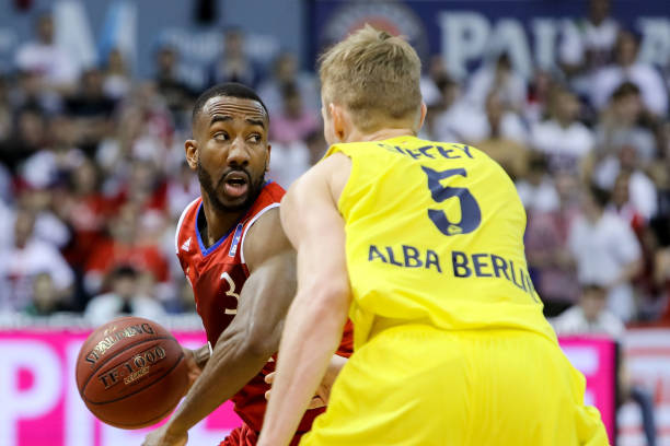 不够果断的 不够果断的