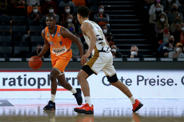 又以都市黑 又以都市黑